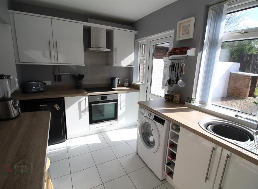 120 Joanmount Park, Belfast, BT14 6PG
