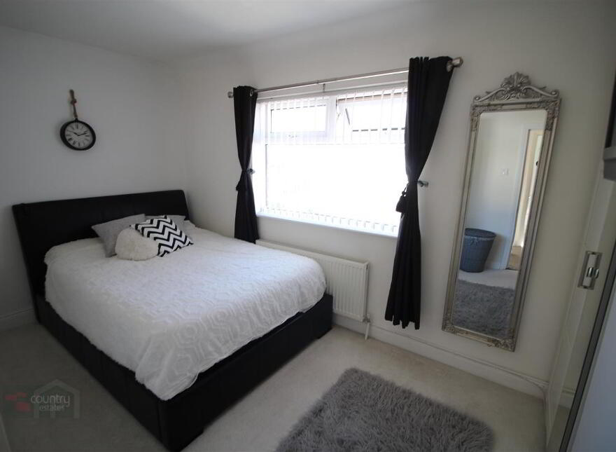 120 Joanmount Park, Belfast, BT14 6PG