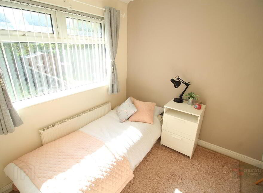 120 Joanmount Park, Belfast, BT14 6PG