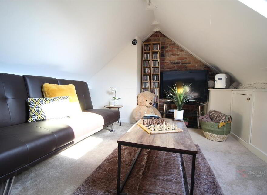 120 Joanmount Park, Belfast, BT14 6PG