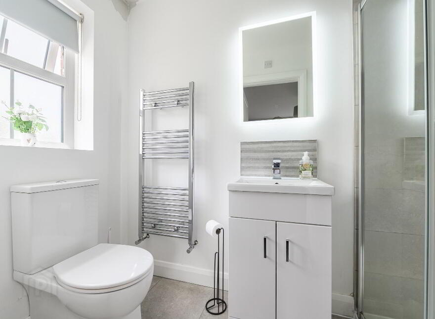 1 Limestone Meadows Crescent, Moira, BT67 0UY