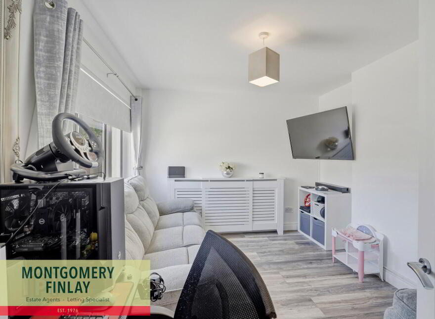 9 Drumgay Close, Enniskillen, BT74 6EE