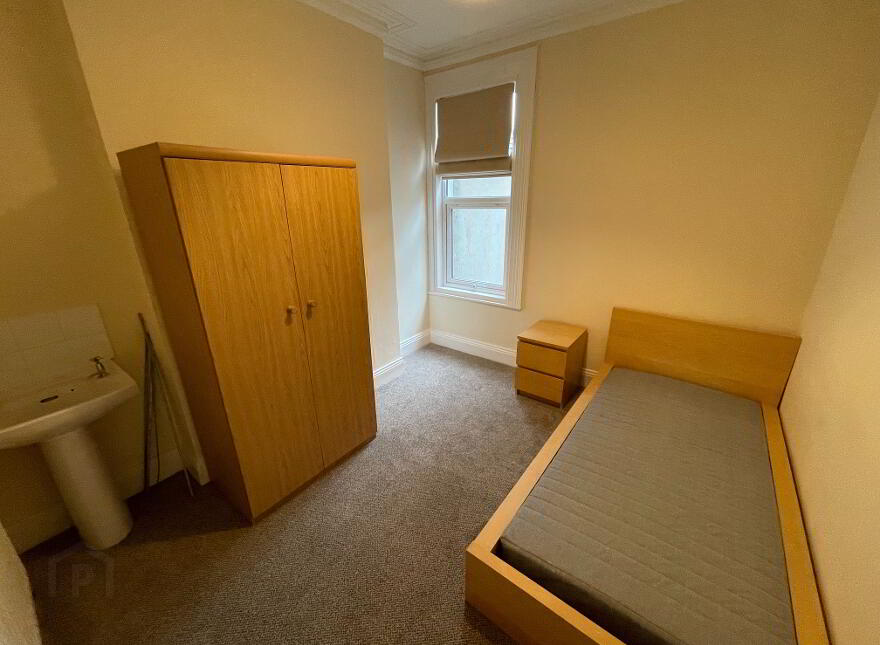 48 Candahar St, Belfast, BT7 3AR