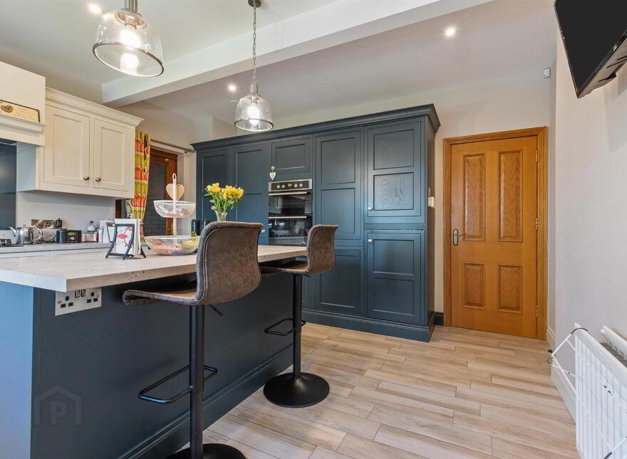 11 Croft Hill Cottages, Cairnshill Road, Belfast, BT8 6BA