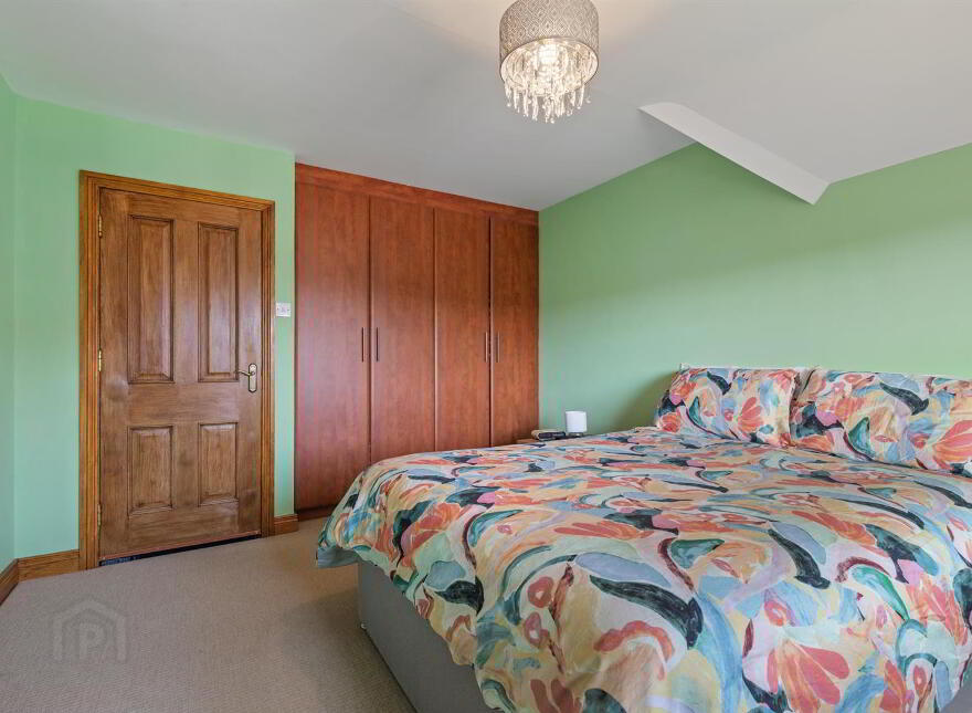 11 Croft Hill Cottages, Cairnshill Road, Belfast, BT8 6BA
