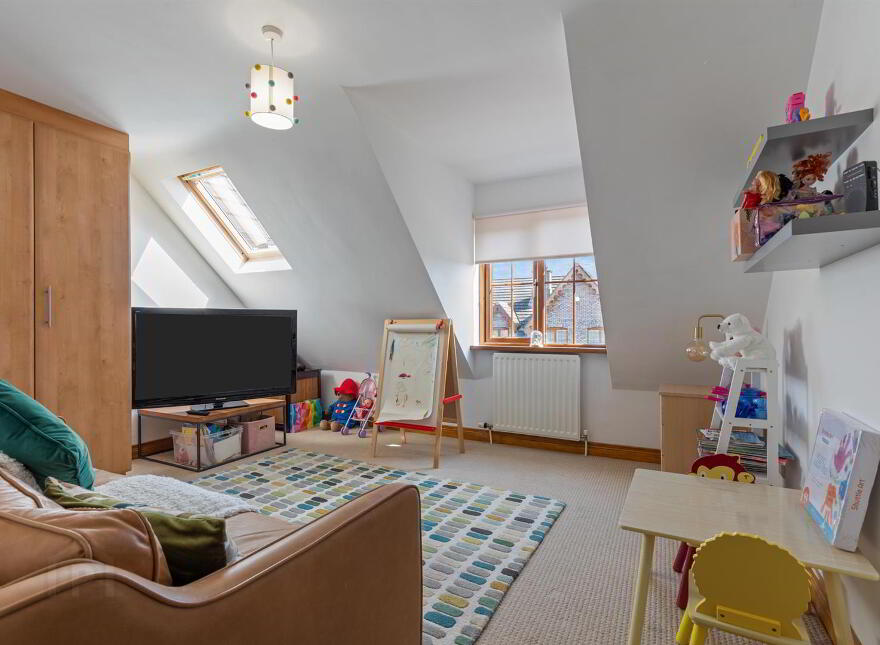11 Croft Hill Cottages, Cairnshill Road, Belfast, BT8 6BA
