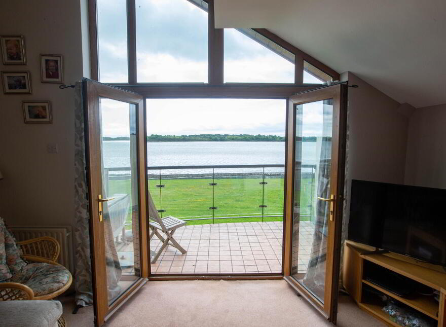 1 Moneycarragh, Main Street, Dundrum, BT33 0LU