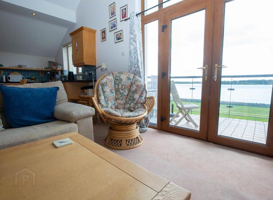 1 Moneycarragh, Main Street, Dundrum, BT33 0LU