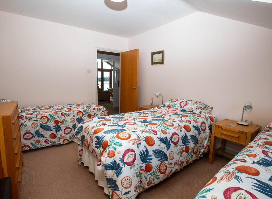 1 Moneycarragh, Main Street, Dundrum, BT33 0LU