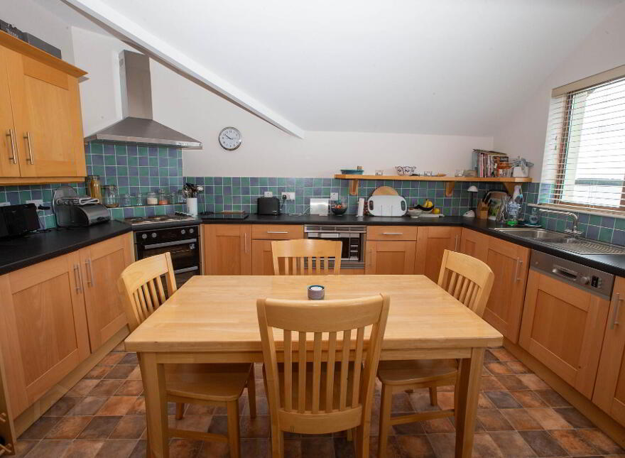 1 Moneycarragh, Main Street, Dundrum, BT33 0LU