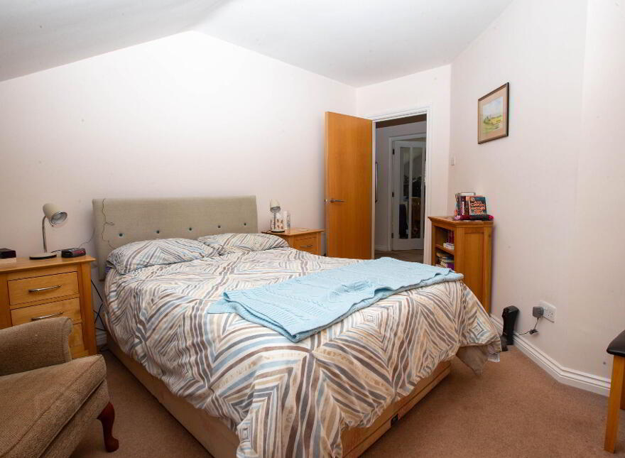 1 Moneycarragh, Main Street, Dundrum, BT33 0LU