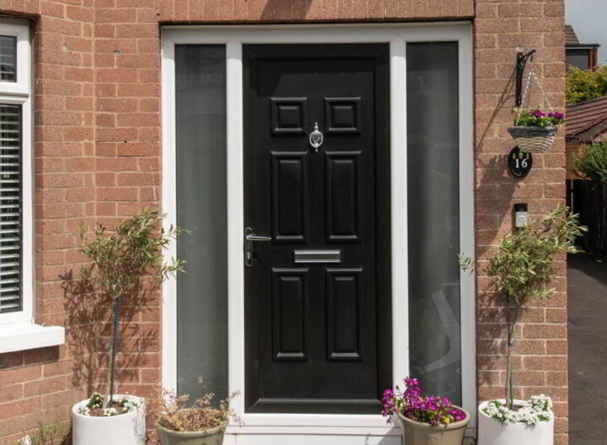 16 Osterley Park, Newtownabbey, BT36 6EW