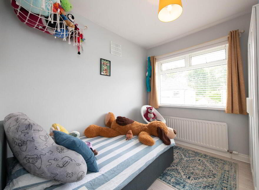 16 Osterley Park, Newtownabbey, BT36 6EW