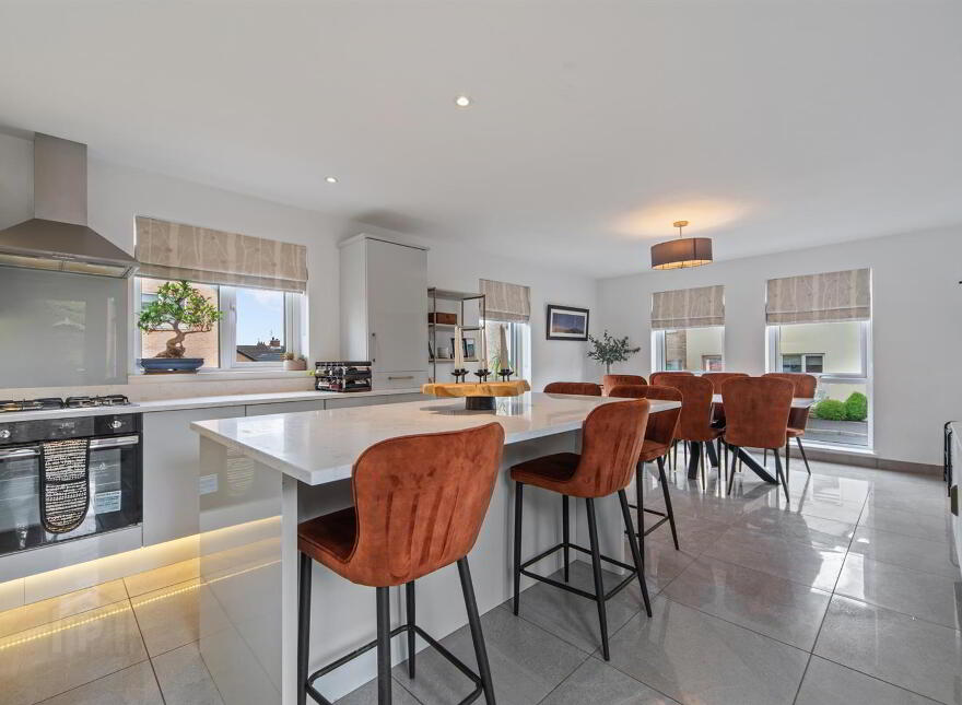 80 Lakeview Manor, Newtownards, BT23 4US