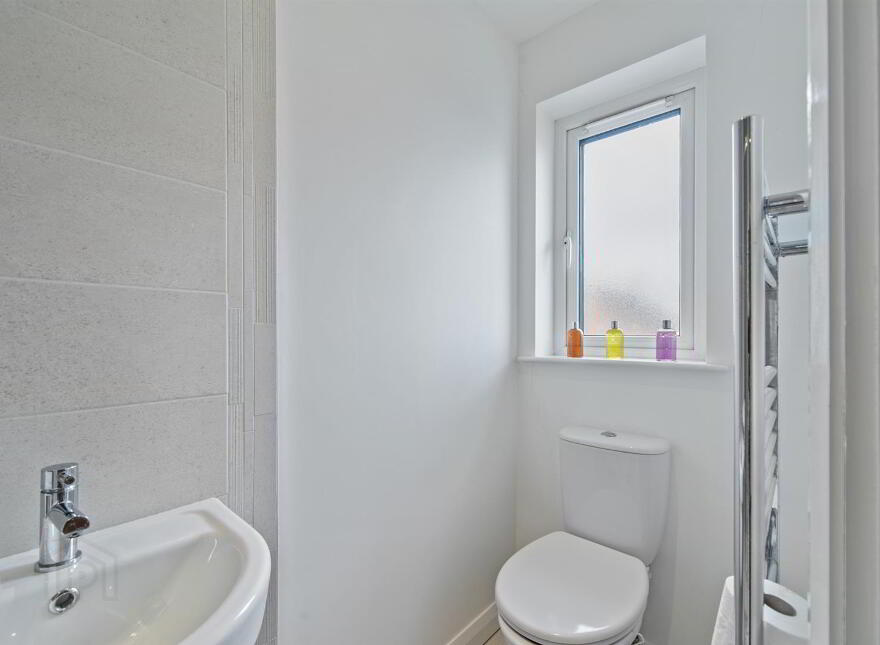 80 Lakeview Manor, Newtownards, BT23 4US