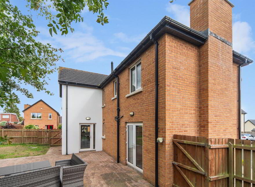80 Lakeview Manor, Newtownards, BT23 4US