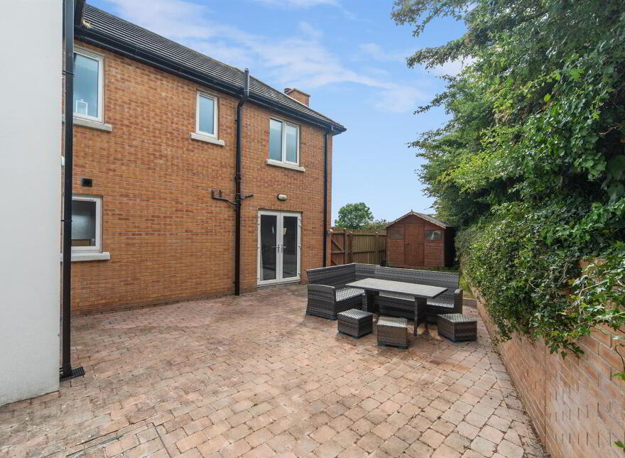 80 Lakeview Manor, Newtownards, BT23 4US