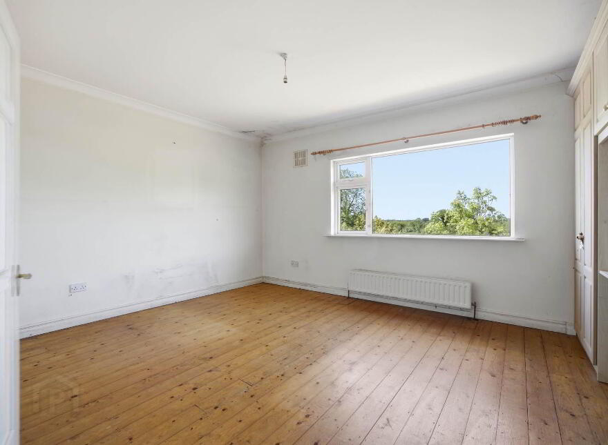 Ivy Leaf, Mooretown, Ratoath, A85C998