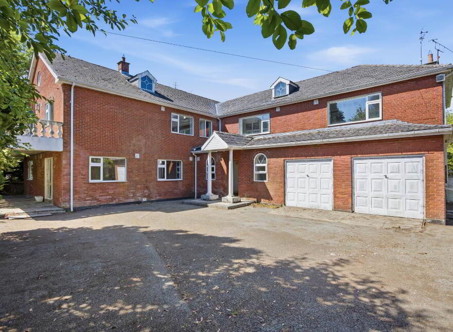 Ivy Leaf, Mooretown, Ratoath, A85C998