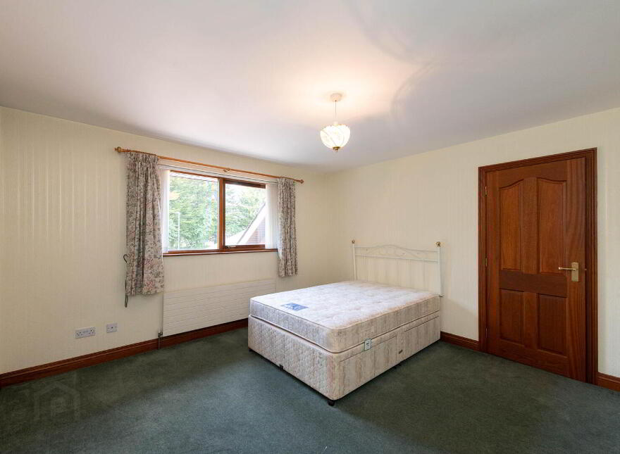 449a Shore Road, Whiteabbey, Newtownabbey, BT37 9SE