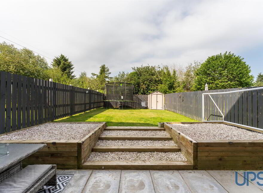 76 Lagmore View Road, Dunmurry, Belfast, BT17 0FR