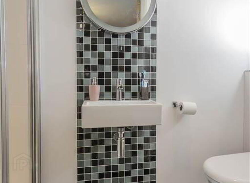 Apt 4, Dundrum Bay View, Dundrum, Newcastle, BT33 0FG