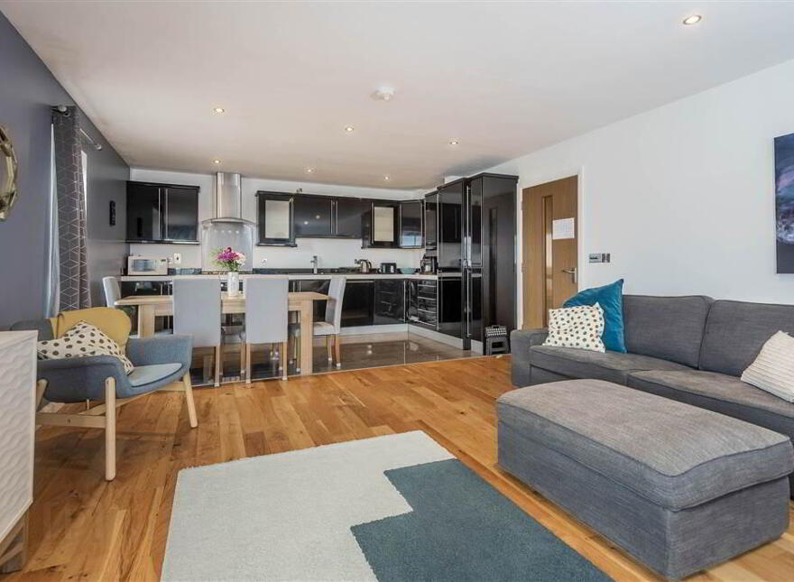 Apt 4, Dundrum Bay View, Dundrum, Newcastle, BT33 0FG