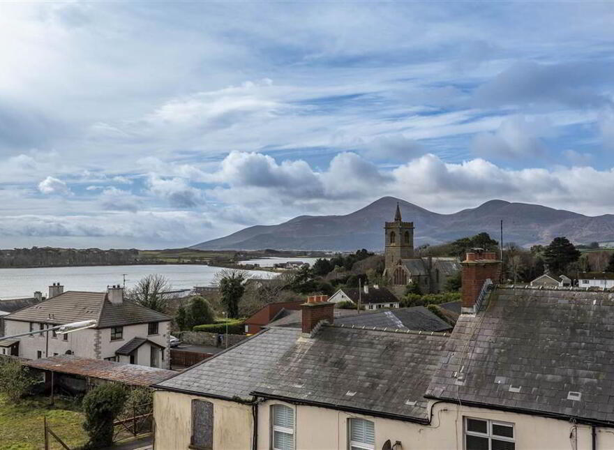 Apt 4, Dundrum Bay View, Dundrum, Newcastle, BT33 0FG