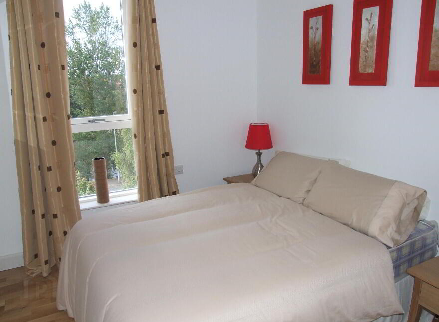 The Embankment, Belfast, BT7 3NF
