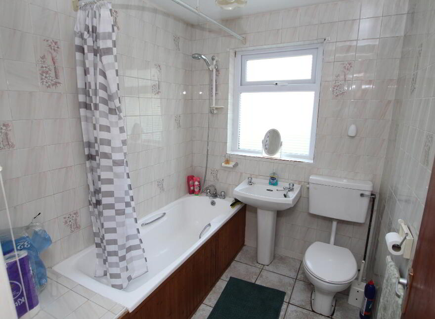 44 Tullyrusk Road, Dundrod, Crumlin, BT29 4JH