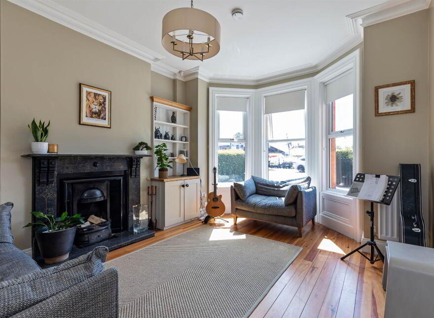 480 Upper Newtownards Road, Ballyhackamore, Belfast, BT4 3GZ
