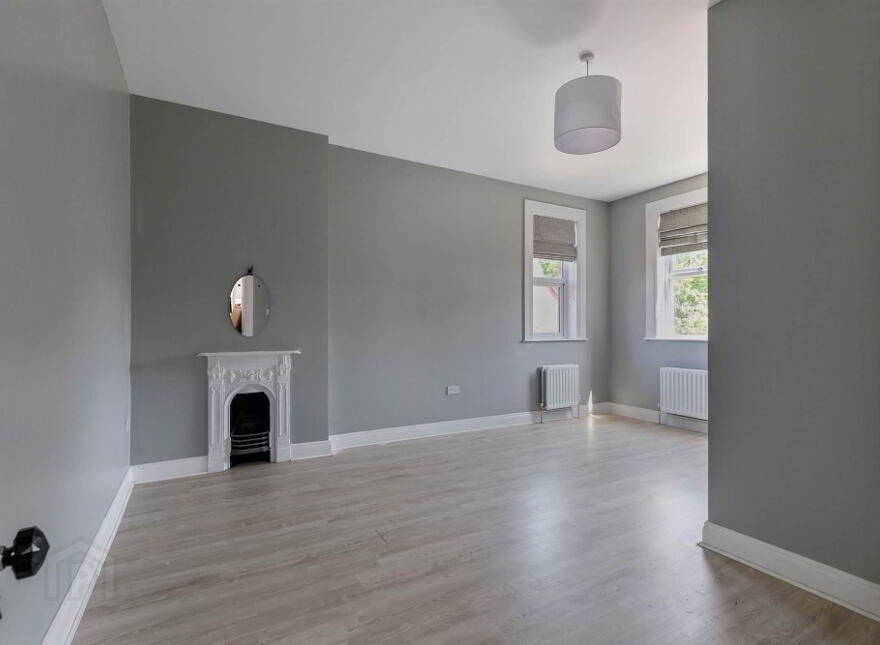 480 Upper Newtownards Road, Ballyhackamore, Belfast, BT4 3GZ