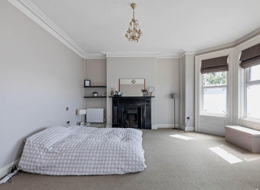 480 Upper Newtownards Road, Ballyhackamore, Belfast, BT4 3GZ