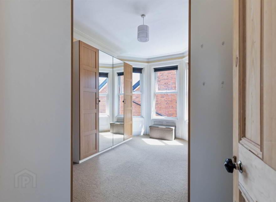 480 Upper Newtownards Road, Ballyhackamore, Belfast, BT4 3GZ