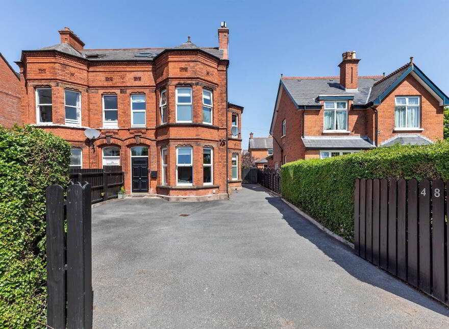480 Upper Newtownards Road, Ballyhackamore, Belfast, BT4 3GZ