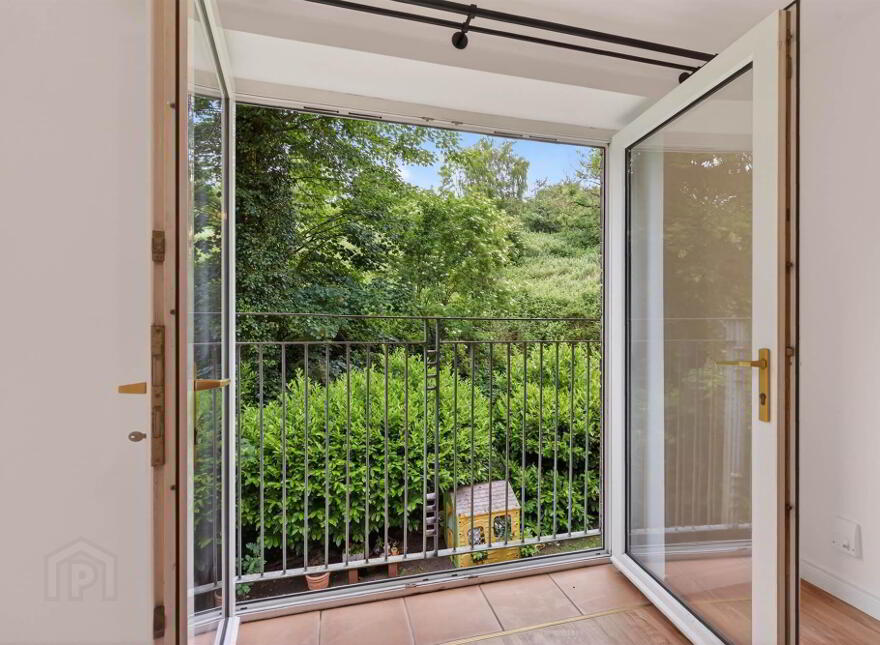 31 Minnowburn Mews, Belfast, BT8 8ST