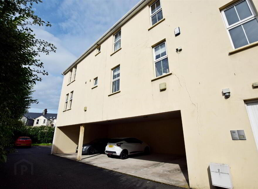 6 Lodge Mews, Lodge Road, Coleraine, BT52 1NA