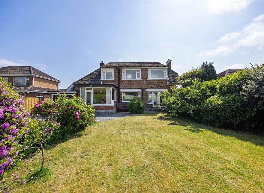 15 Rosepark South, Stormont, Belfast, BT5 7RJ