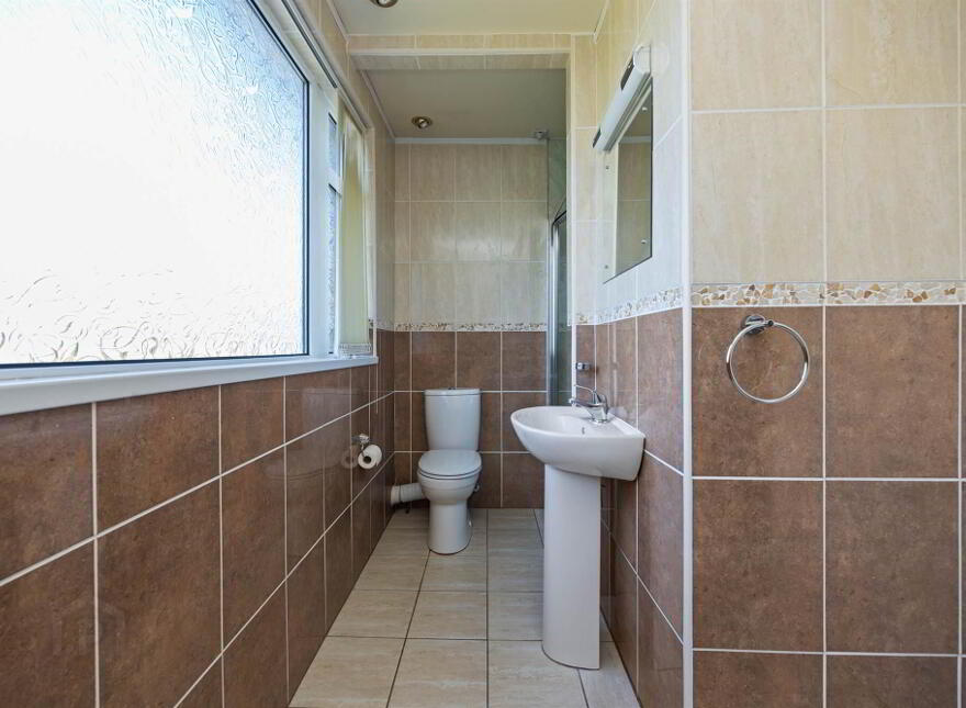 15 Rosepark South, Stormont, Belfast, BT5 7RJ