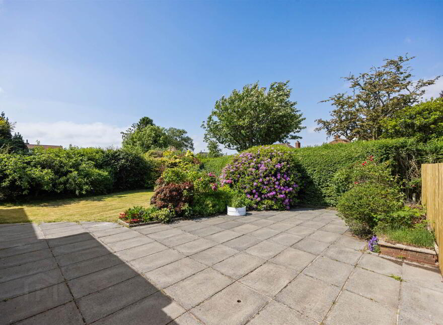 15 Rosepark South, Stormont, Belfast, BT5 7RJ