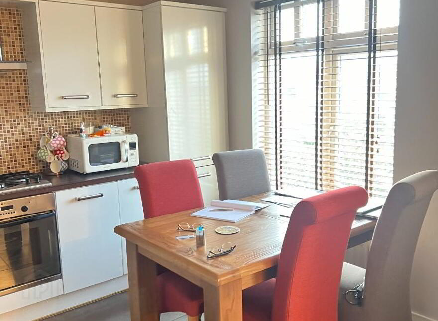 42 Glinn Ree Court, Belfast Road, Newry, BT34 1DL