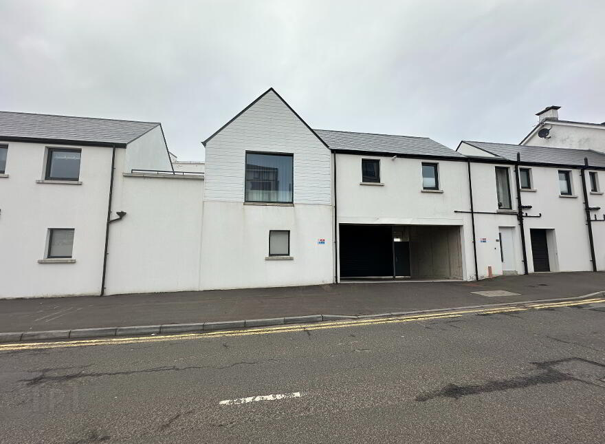 32 Church Street, Portstewart, BT55 7AH