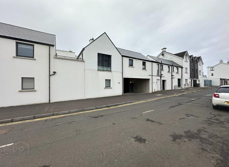 32 Church Street, Portstewart, BT55 7AH