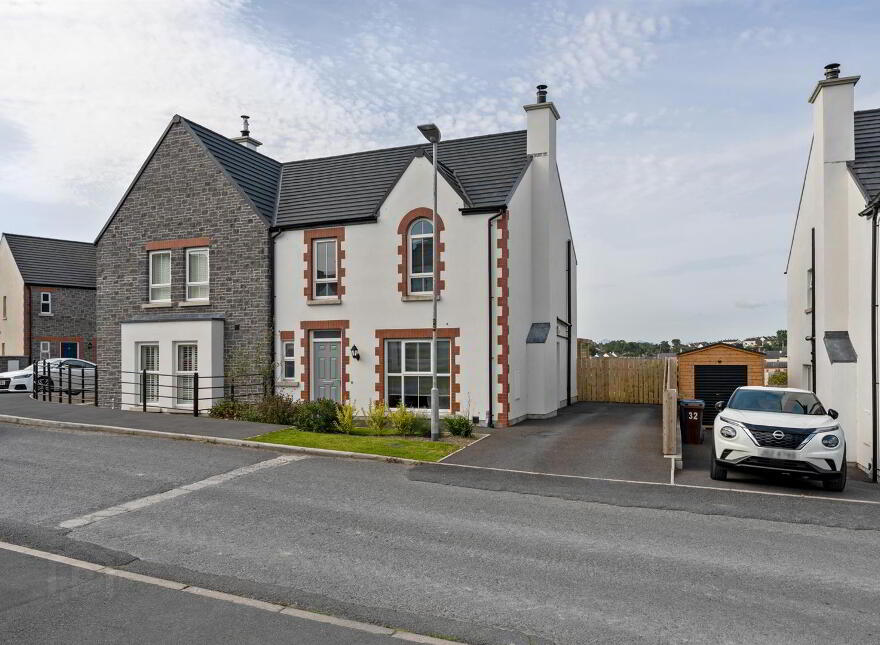 33 Sloanehill, Killyleagh, Downpatrick, BT30 9UX