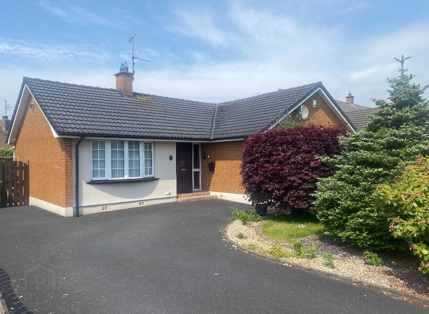 73 Cambrai Heights, Waringstown, BT66 7PZ