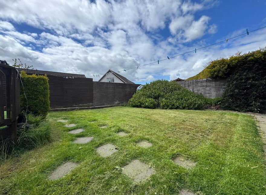 35 Tudor Park, Mallusk, Newtownabbey, BT36 4FT
