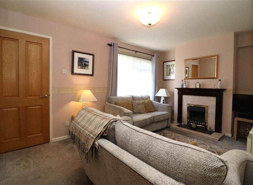 22 Ballynahinch Road, Lisburn, BT27 5EY