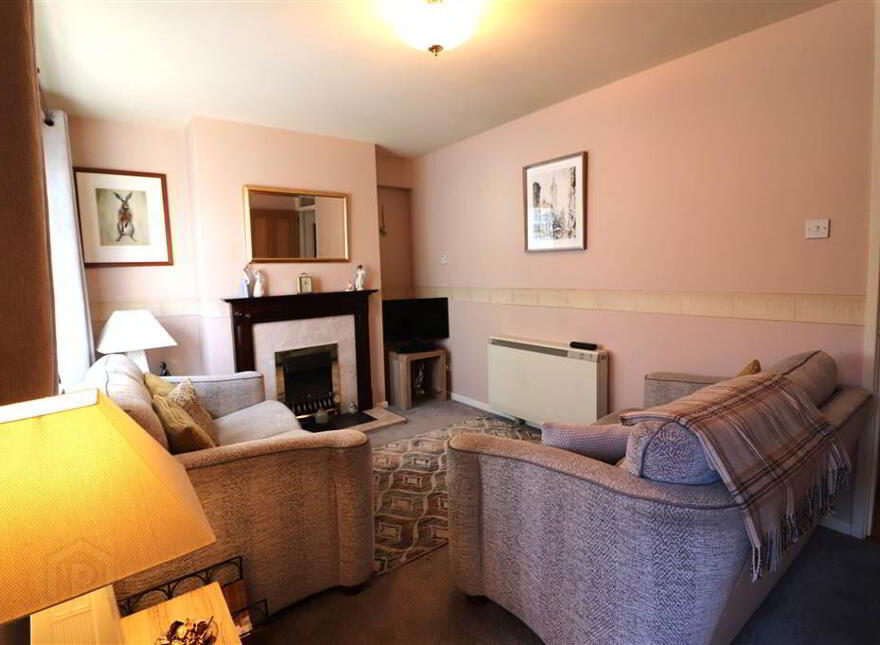 22 Ballynahinch Road, Lisburn, BT27 5EY
