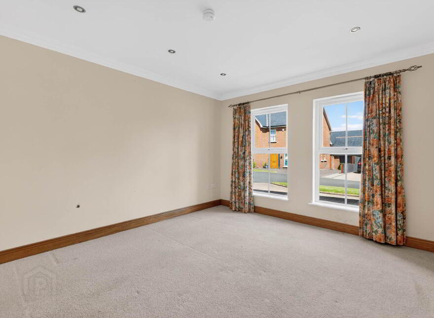 28 Clonmore Manor, Lisburn, BT27 4EW