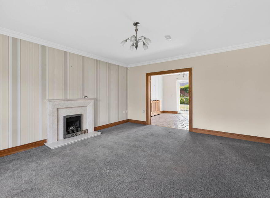 28 Clonmore Manor, Lisburn, BT27 4EW
